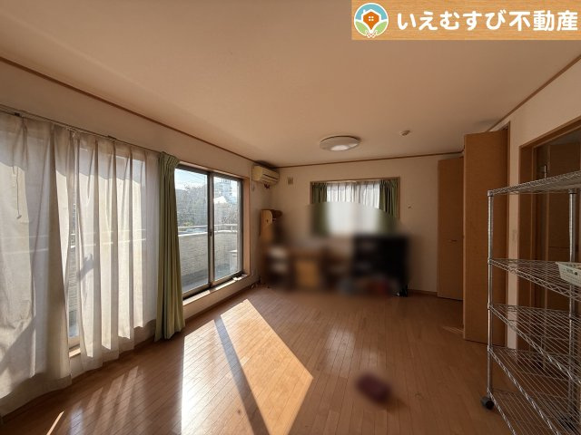 ふじみ野市亀久保　中古戸建の洋室