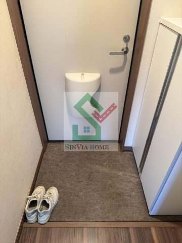 スターティングポイント柳沢の玄関