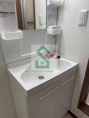 スターティングポイント柳沢の独立洗面台