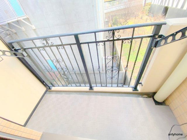 CASA MT 東三国　仲介手数料無料のバルコニー