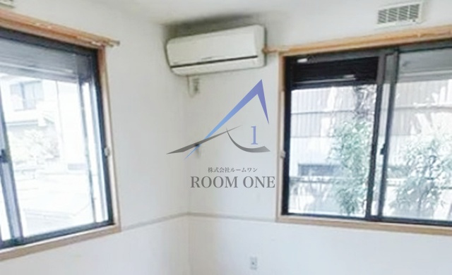 サンビレッジイリスの居間・リビング|洋室のお部屋です。