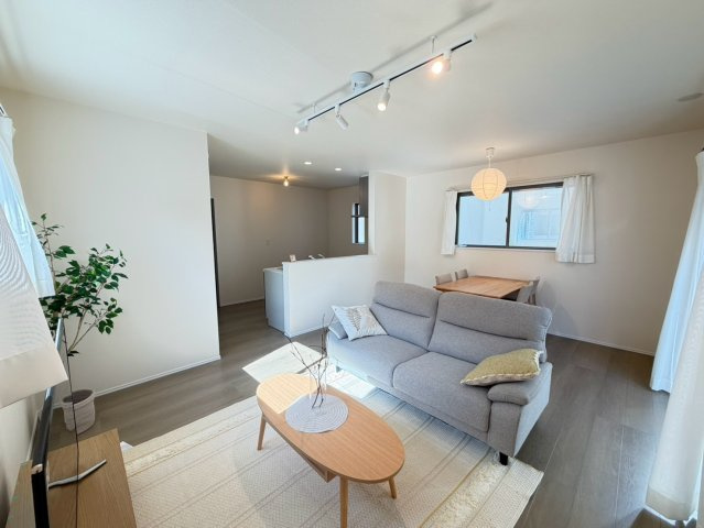 静岡市葵区田町７期　新築戸建　全７棟　C号棟