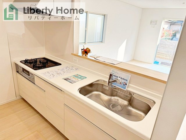 守谷市薬師台第14　新築戸建　2号棟のキッチン