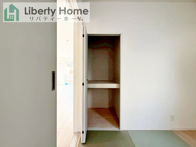 守谷市薬師台第14　新築戸建　2号棟の収納
