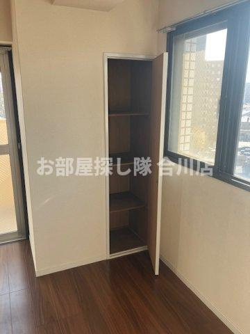 大屋ビルの収納