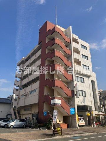 大屋ビルの外観