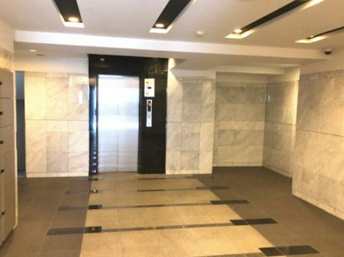 メインテラス上野のロビー