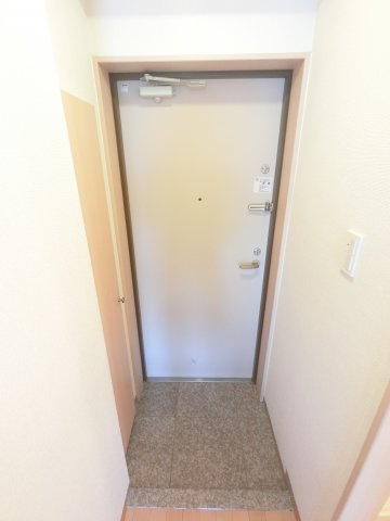【玄関】