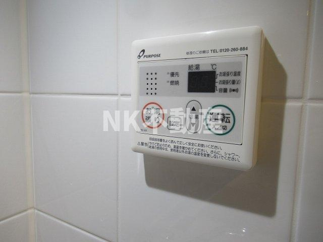 【その他】 | S-RESIDENCE小阪azure（河内小阪賃貸） | 給湯スイッチです