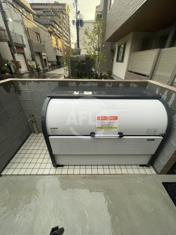 シャーメゾンプランヴェール住之江のその他共用部分|シャーメゾンプランヴェール住之江　敷地内ごみ置き場