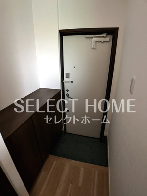 【玄関】 | Maison Lien 中岡崎 | 明るい玄関です