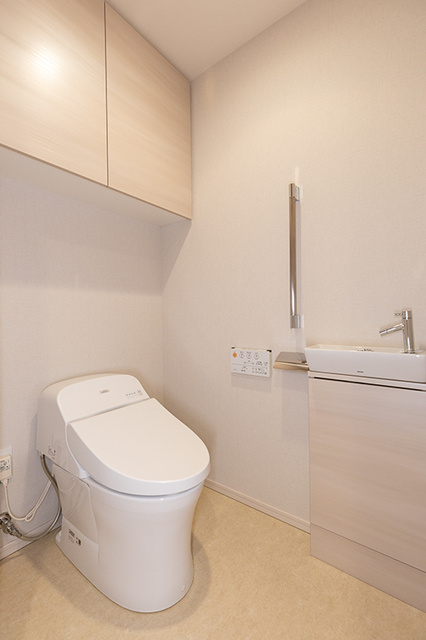 ザ・パークハウス　西新宿タワー６０のトイレ|※写真は同タイプ住戸です。