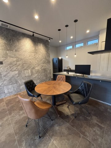 【ダイニング】 | 東区花立６丁目