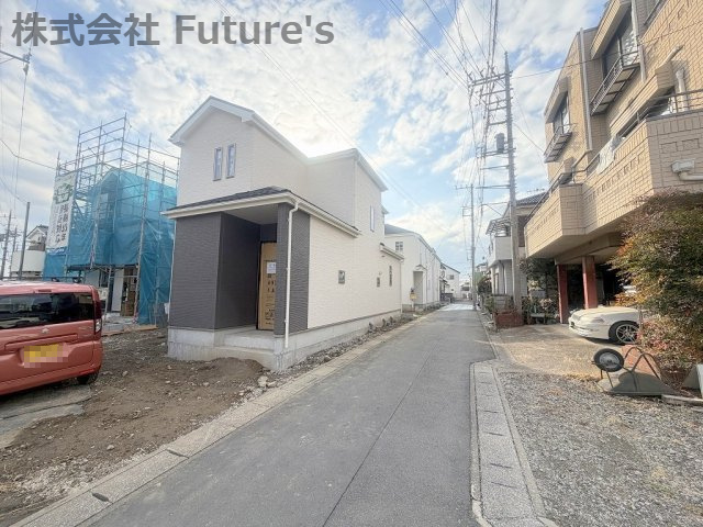 三郷市戸ケ崎5丁目　新築戸建　全10棟　J号棟の前面道路含む現地写真|前面道路含む現地写真です。