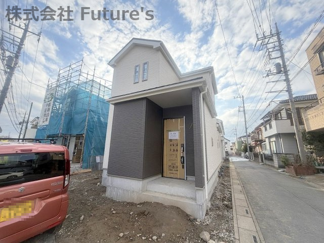 三郷市戸ケ崎5丁目　新築戸建　全10棟　J号棟の外観|前面道路含む現地写真です。