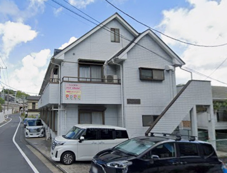 神奈川県横須賀市安浦町　一棟アパートの外観