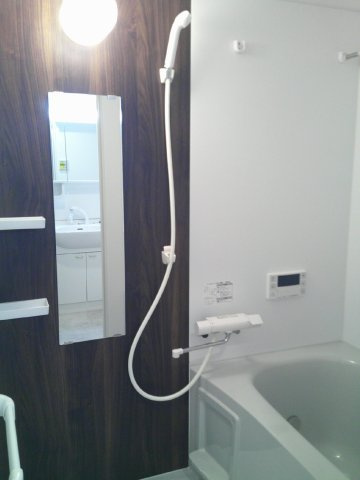 大阪市中央区久太郎町１丁目の賃貸マンションの浴室