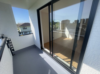 【バルコニー】 | 沖縄市古謝（限定1棟） | A号棟　インナーバルコニー♪