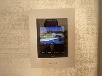 【セキュリティ】 | 沖縄市古謝（限定1棟） | A号棟　TVモニター付きインターフォン♪