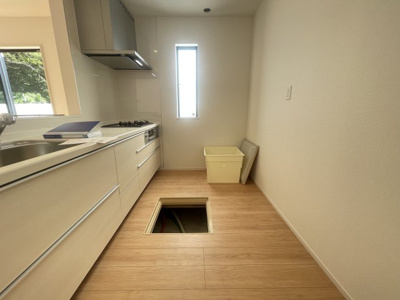 【キッチン】 | 沖縄市古謝（限定1棟） | ※同仕様写真です