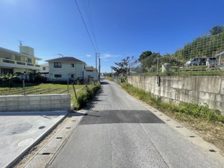 【前面道路含む現地写真】 | 沖縄市古謝（限定1棟） | ※北西側公道4.3m♪