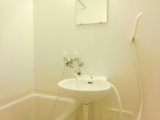 レオパレスニュー藤の洗面所