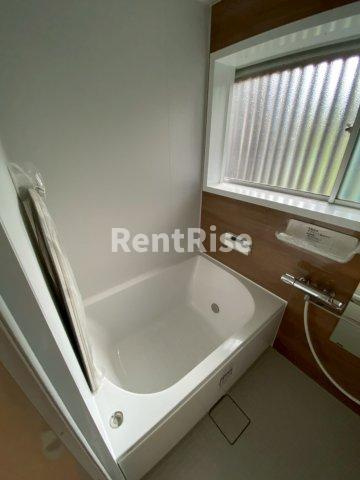 今伊勢町馬寄字郷前戸建ての浴室