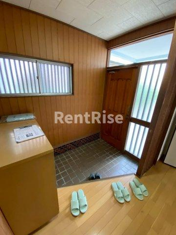 今伊勢町馬寄字郷前戸建ての内装