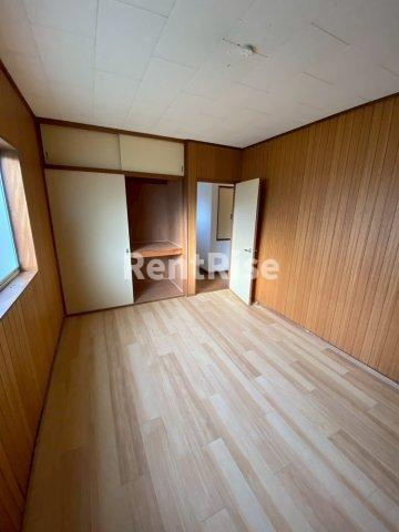 今伊勢町馬寄字郷前戸建ての内装