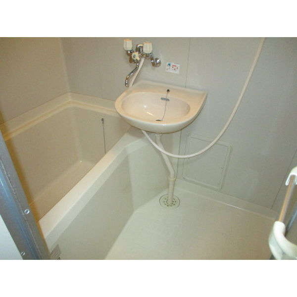 大栄・ラメールの洗面所