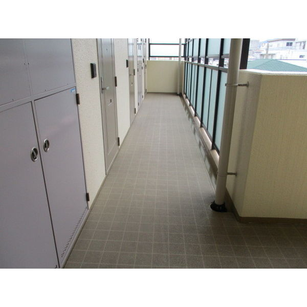 大栄・ラメールのロビー