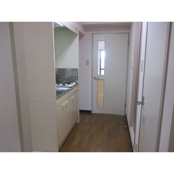 大栄・ラメールの玄関