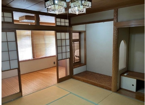 大月ビルの内装