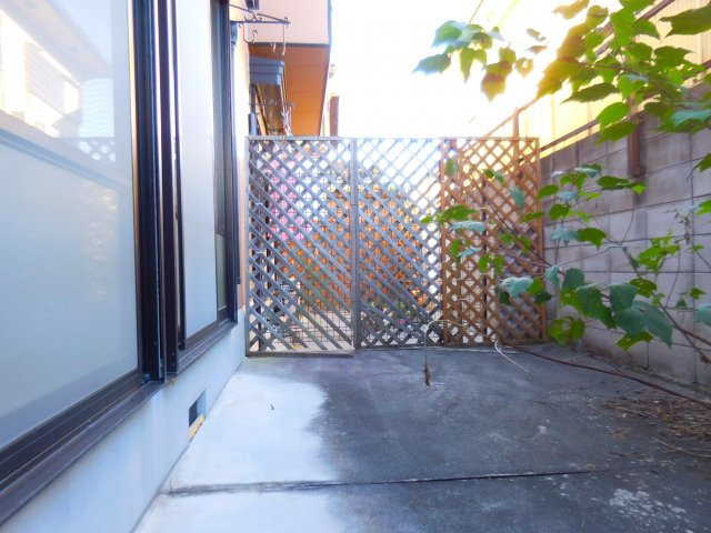 【バルコニー】 | ウエストコート