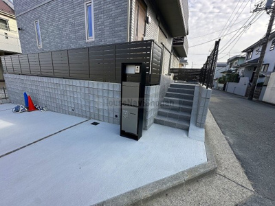 【エントランス】 | 横濱ヒルズ