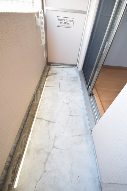 大阪市福島区海老江８丁目の賃貸マンションのバルコニー