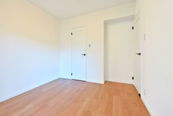 【洋室】 | マイキャッスル月島