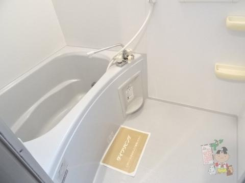 ガーデン江西通りⅡの浴室|バス