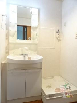 ガーデン江西通りⅡの洗面所|洗面