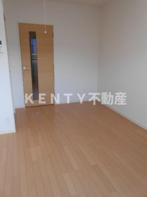 【居間・リビング】 | スカイコート蒲田弐番館 | ゆったりとしたリビングです