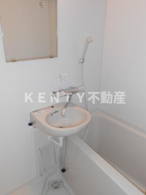 【洗面所】 | スカイコート蒲田弐番館 | 広い洗面スペース
