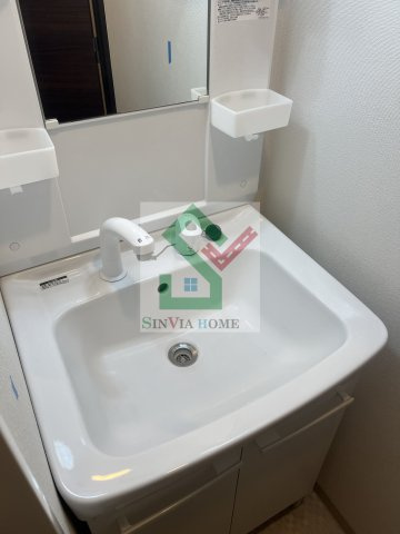 ジェノヴィア練馬高野台スカイランの独立洗面台