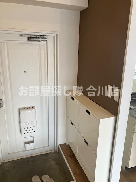 大屋ビルの玄関