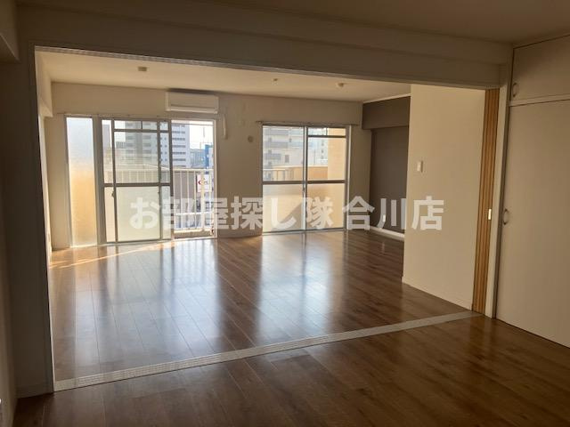 大屋ビルの居間・リビング