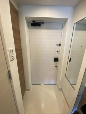 【玄関】 | レガリス池尻大橋