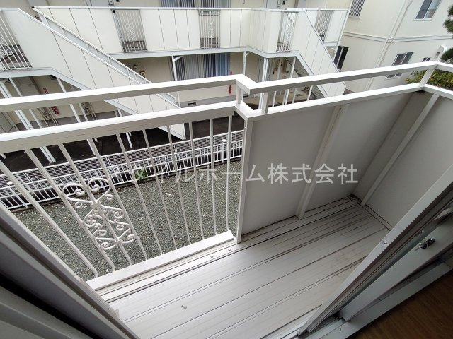 サンコーポ柱東山　B棟のバルコニー