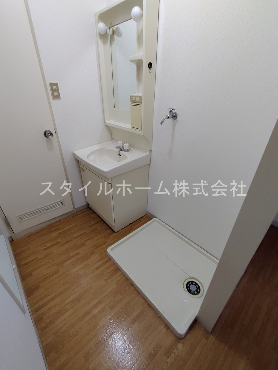 サンコーポ柱東山　B棟の洗面所|別部屋写真です。