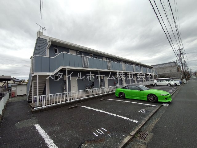 サンコーポ柱東山　B棟の駐車場