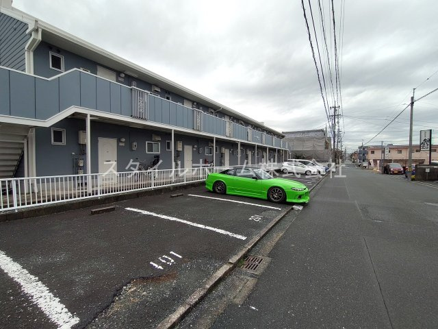 サンコーポ柱東山　B棟の駐車場