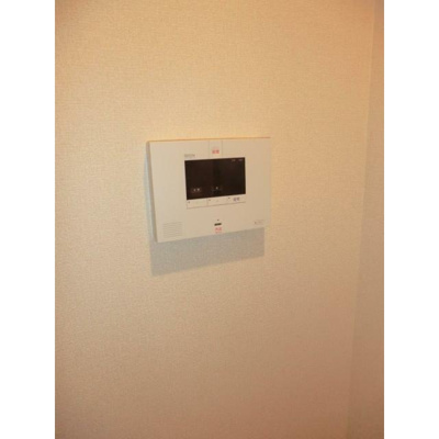 【セキュリティ】 | トリオン | モニター付きインターホンで防犯面も安心です！